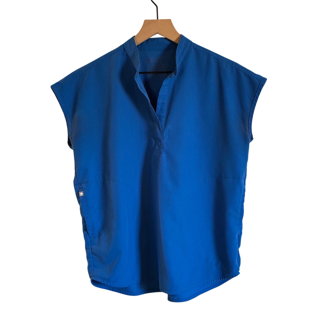FIGS Rafaela Oversized Women's Scrub Top in Blue, Size XS